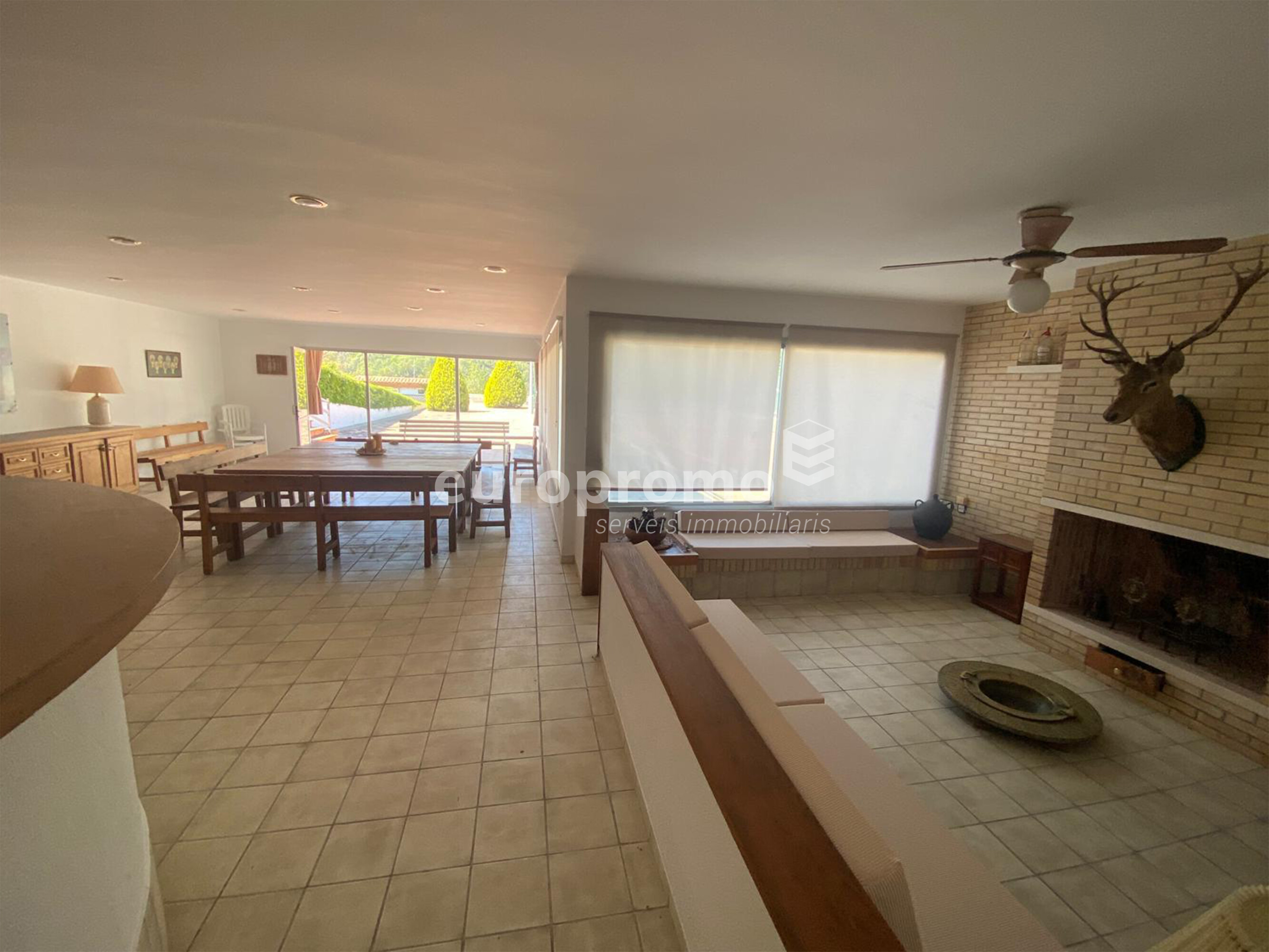 Espectacular casa de lujo situada en Canet d'Adri!!